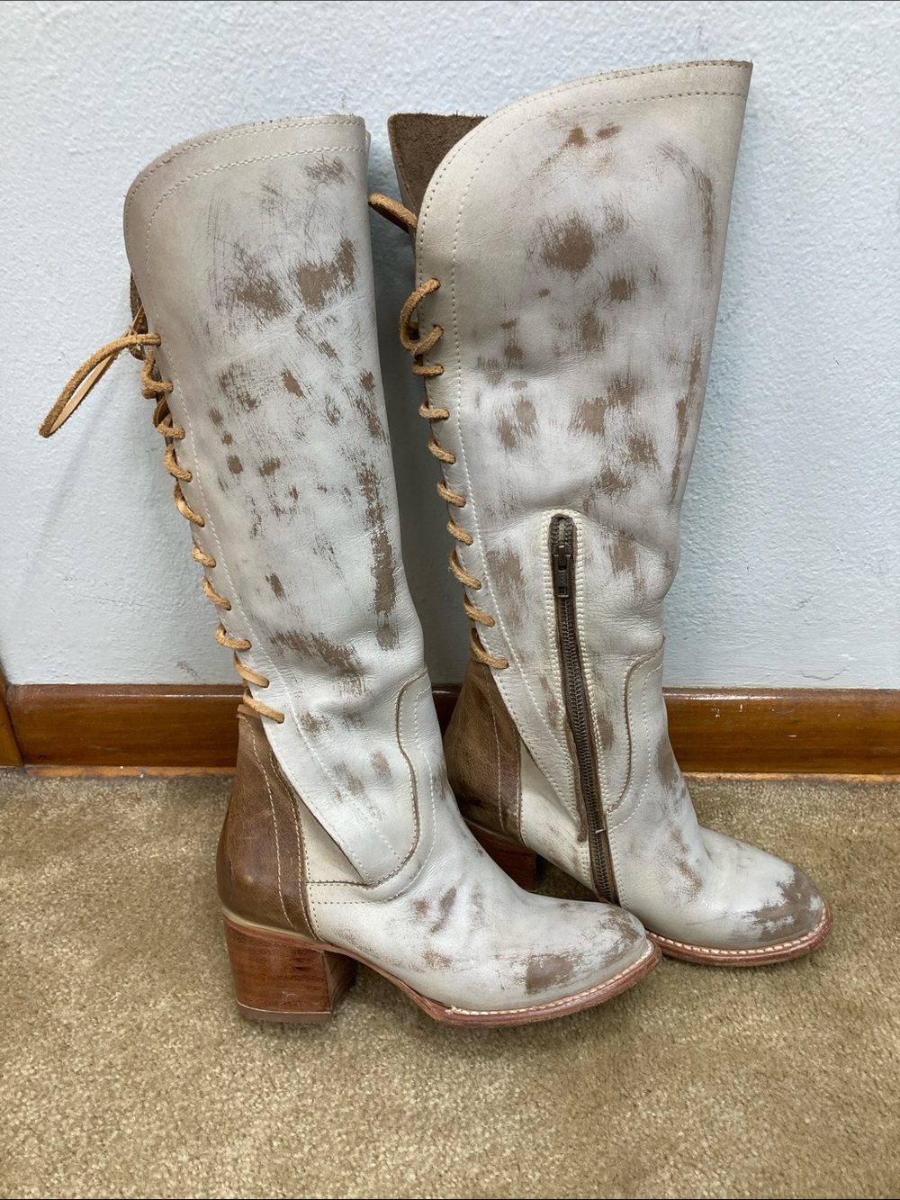 Freebird by Steven Cosmo Boots  Distressed White Size 8